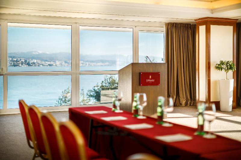 Remisens Premium Villa Ambasador Opatija Eksteriør billede